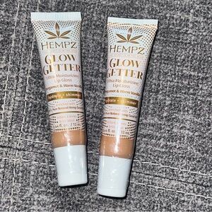 New hempz glow getter lip gloss. Set of 2